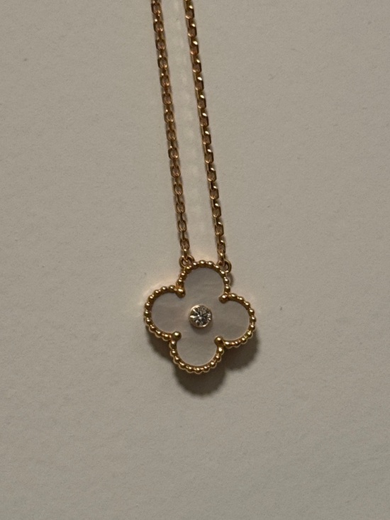 Van Cleef & Arpels Jewelry - Van Cleef VCA necklace 2012 Christmas edition mother of pearl with diamond